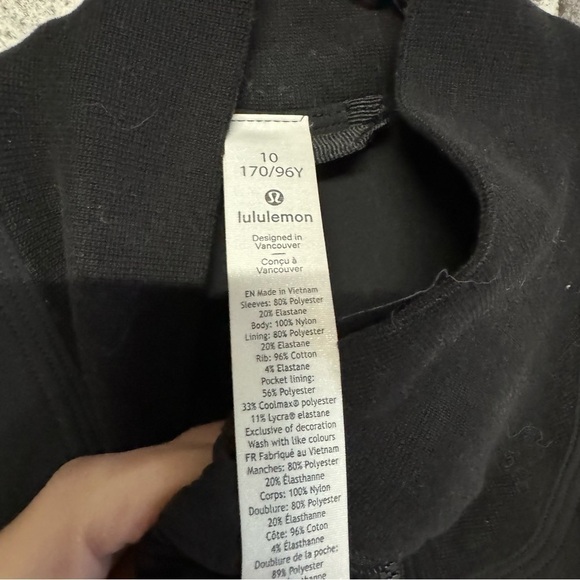 Lululemon All Roads 1/2 Zip jacket pullover Black pockets - Picture 5 of 12